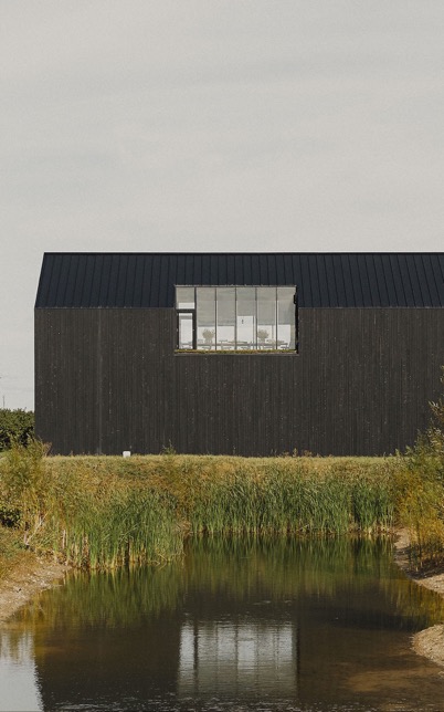The black barn